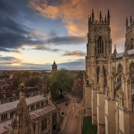 Pass The Keys Gorgeous Terrace Near Bishy Road